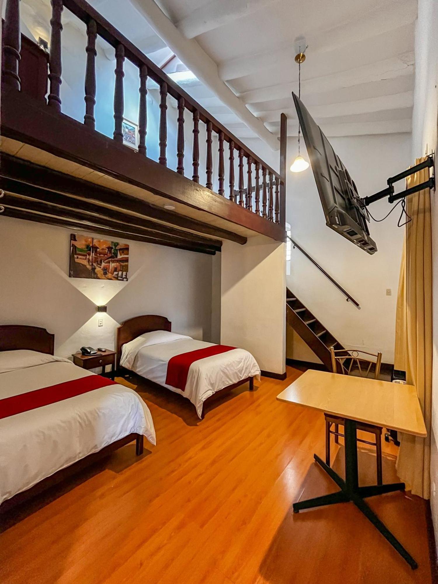 Hotel Cusco Plaza Saphi Екстер'єр фото