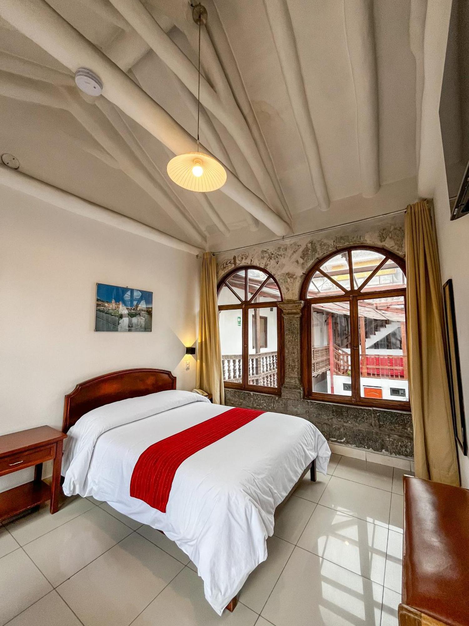 Hotel Cusco Plaza Saphi Екстер'єр фото