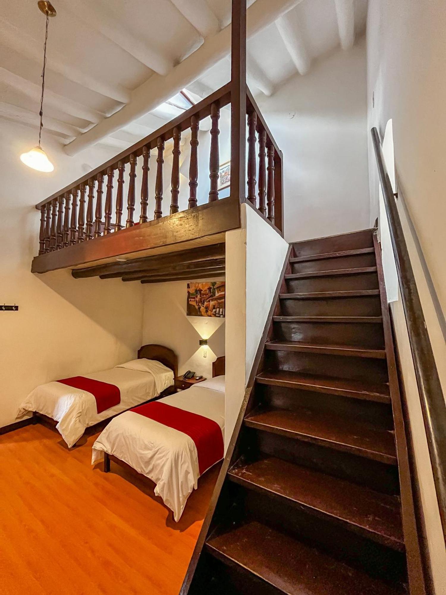 Hotel Cusco Plaza Saphi Екстер'єр фото